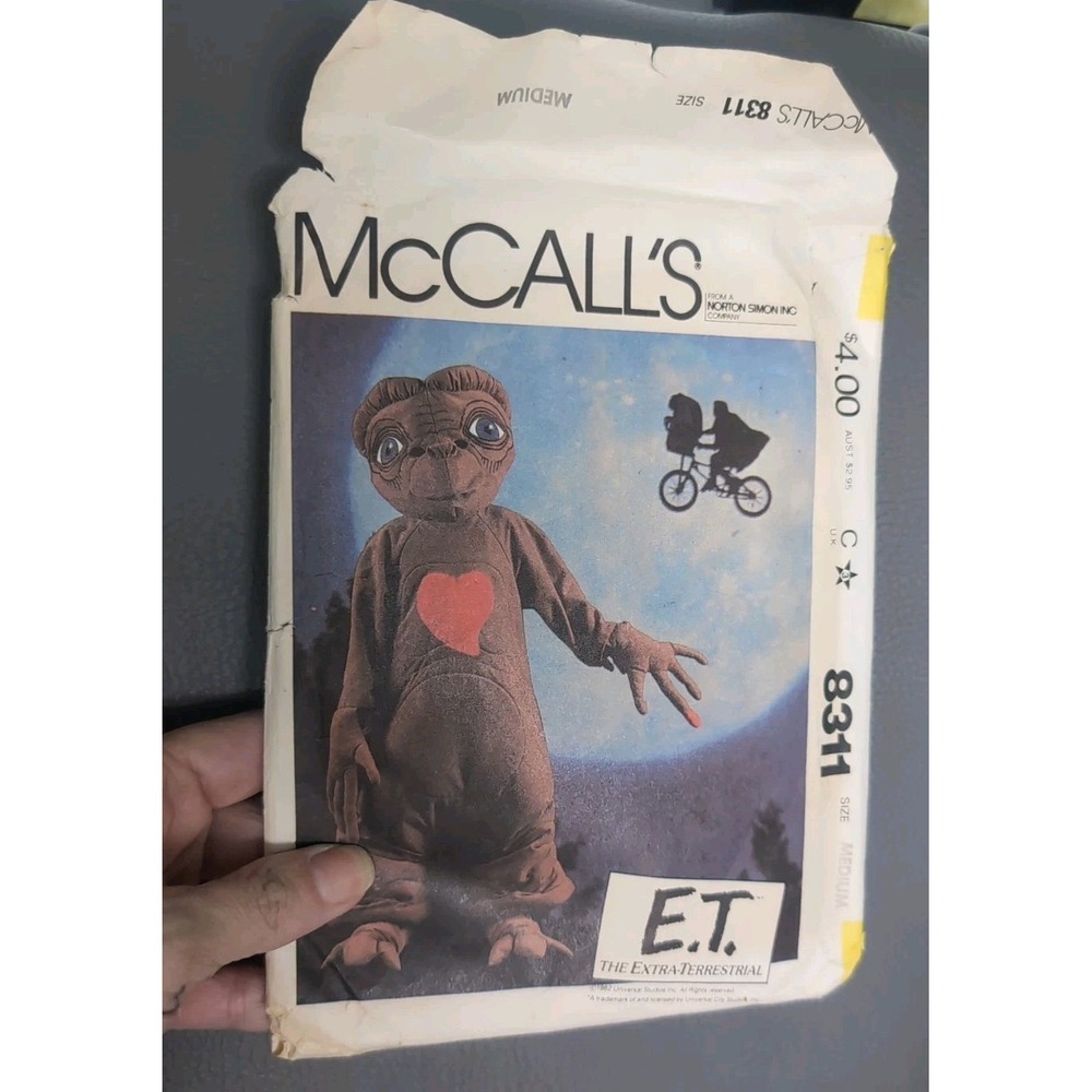 E.T. Sewing Pattern McCalls 8311 Costume Kids Medium Vintage 1982 Used Vintage